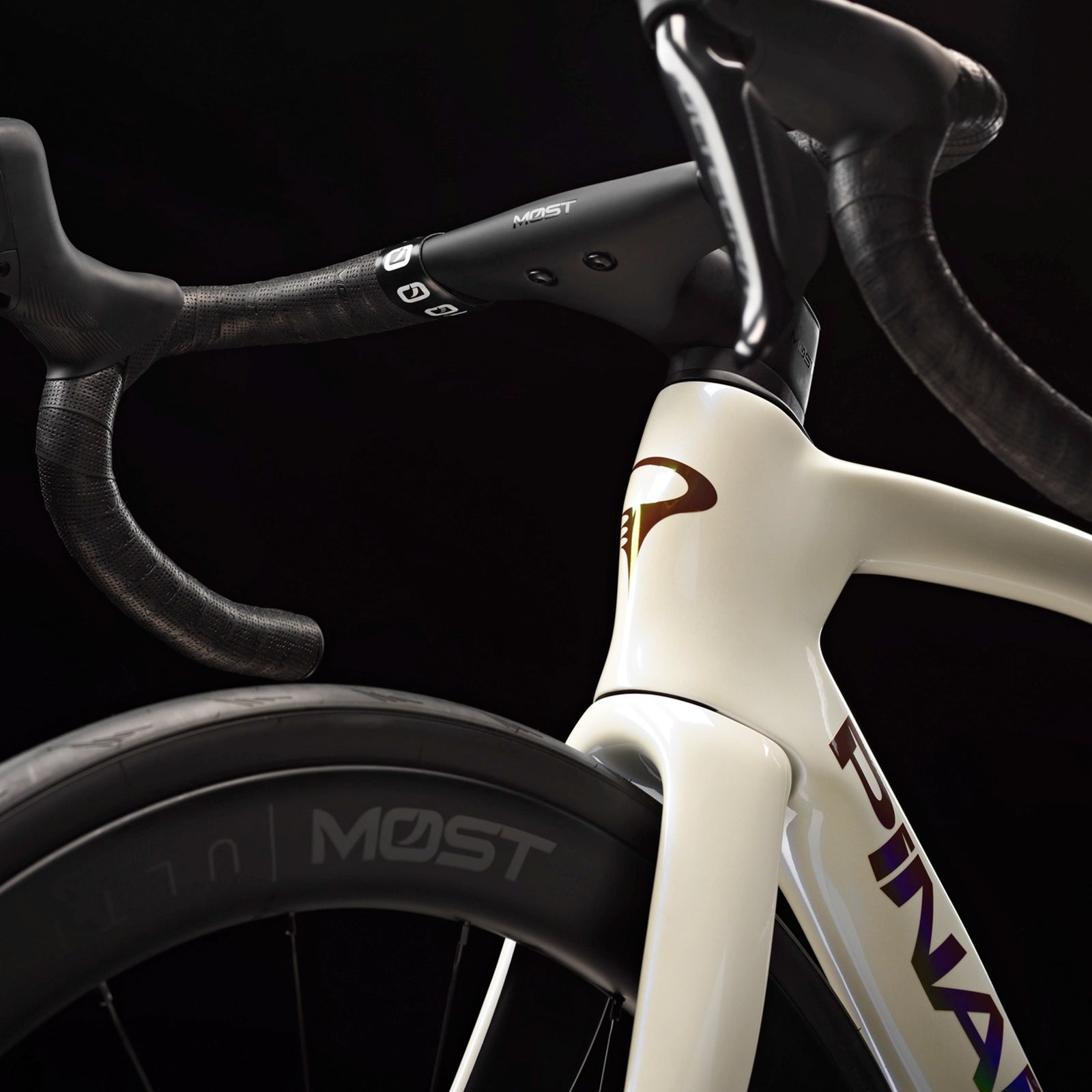 Pinarello F7 SRAM Force AXS – Alabaster White Shiny (2026)