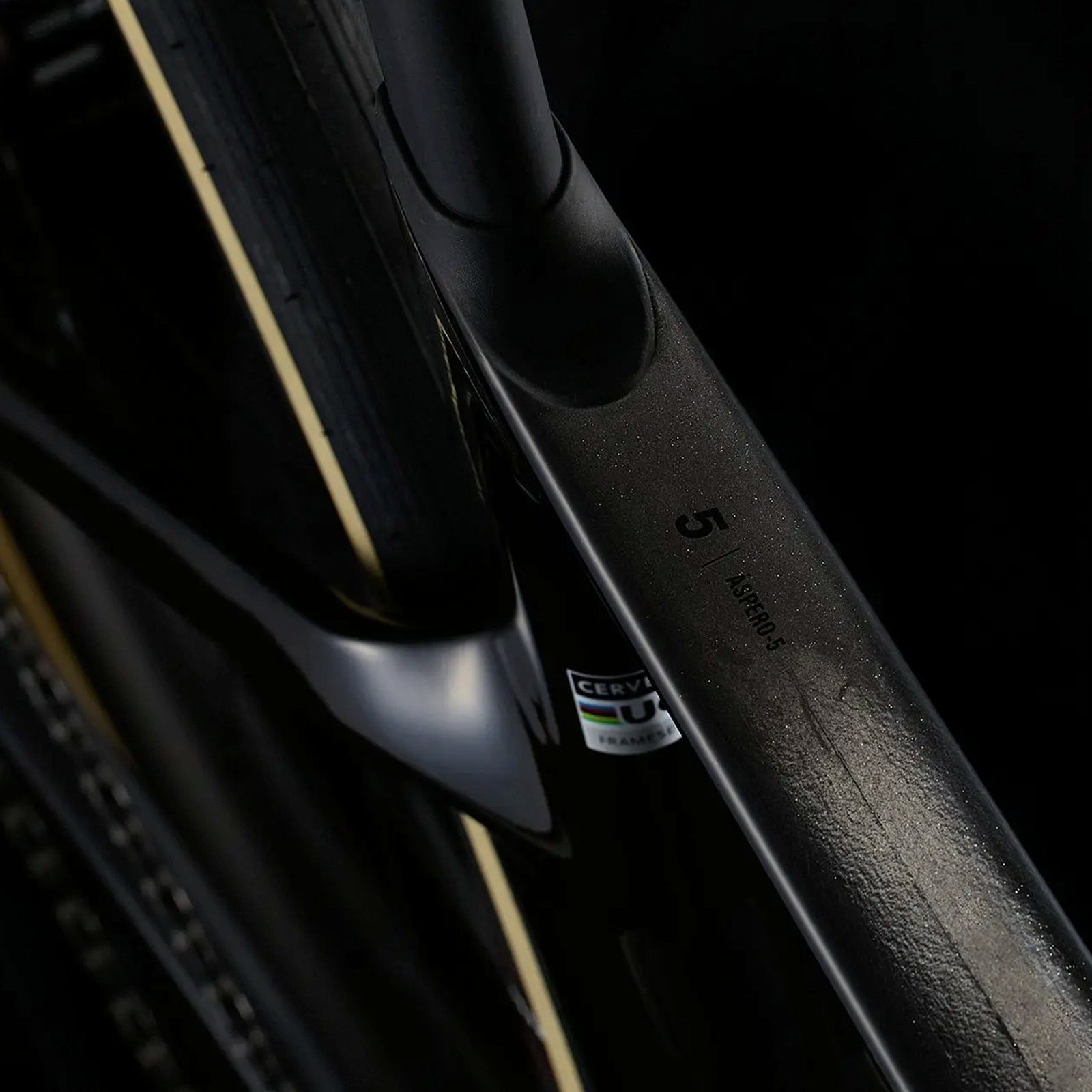 Áspero-5 GRX RX825 Di2 Carbon Gravel Bike