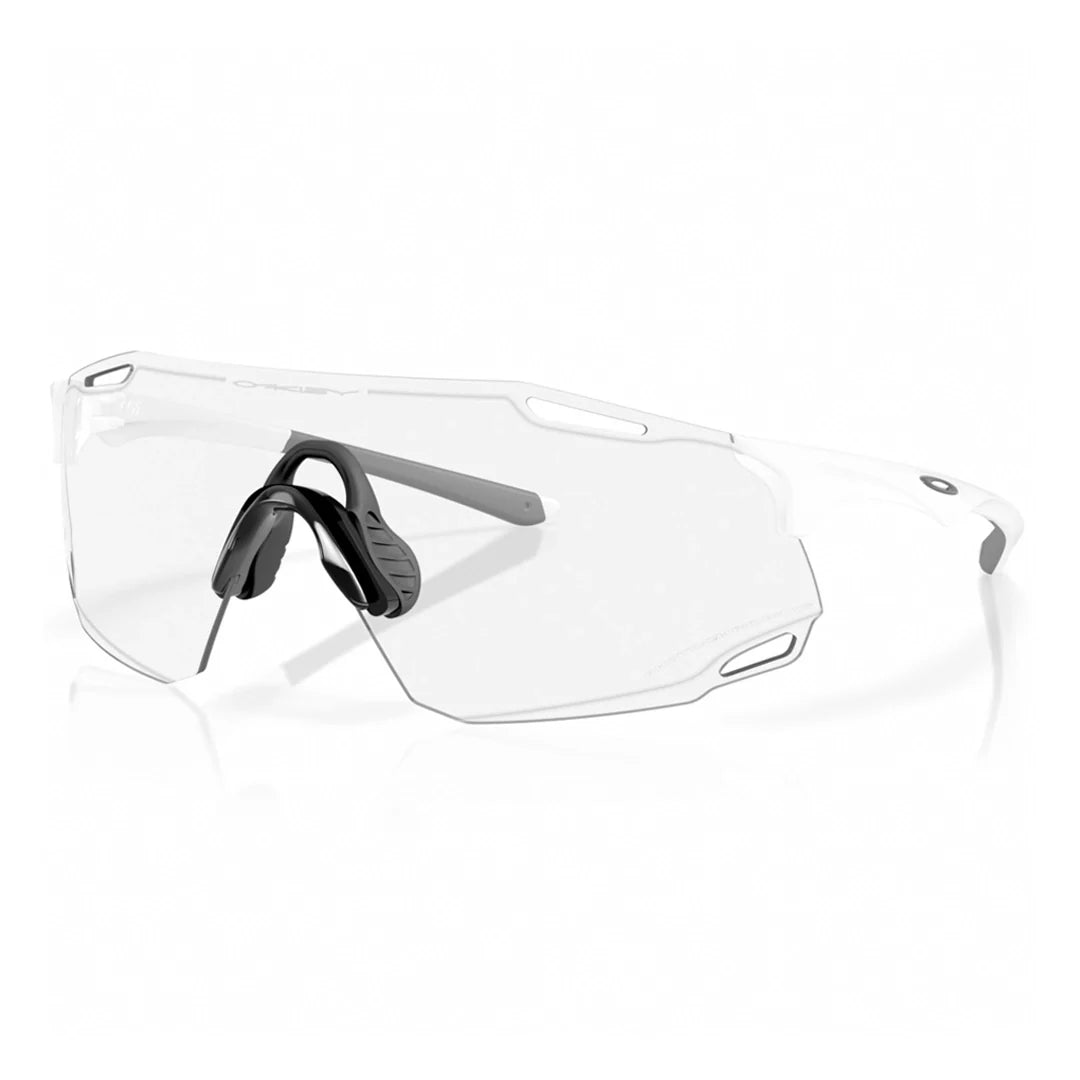 Oakley Cybr Dyno Matte White w/ Clear Photochromic