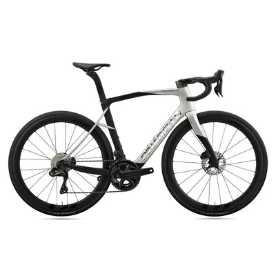 Pinarello X7 Ultegra Di2 – Saturn Silver (2026)
