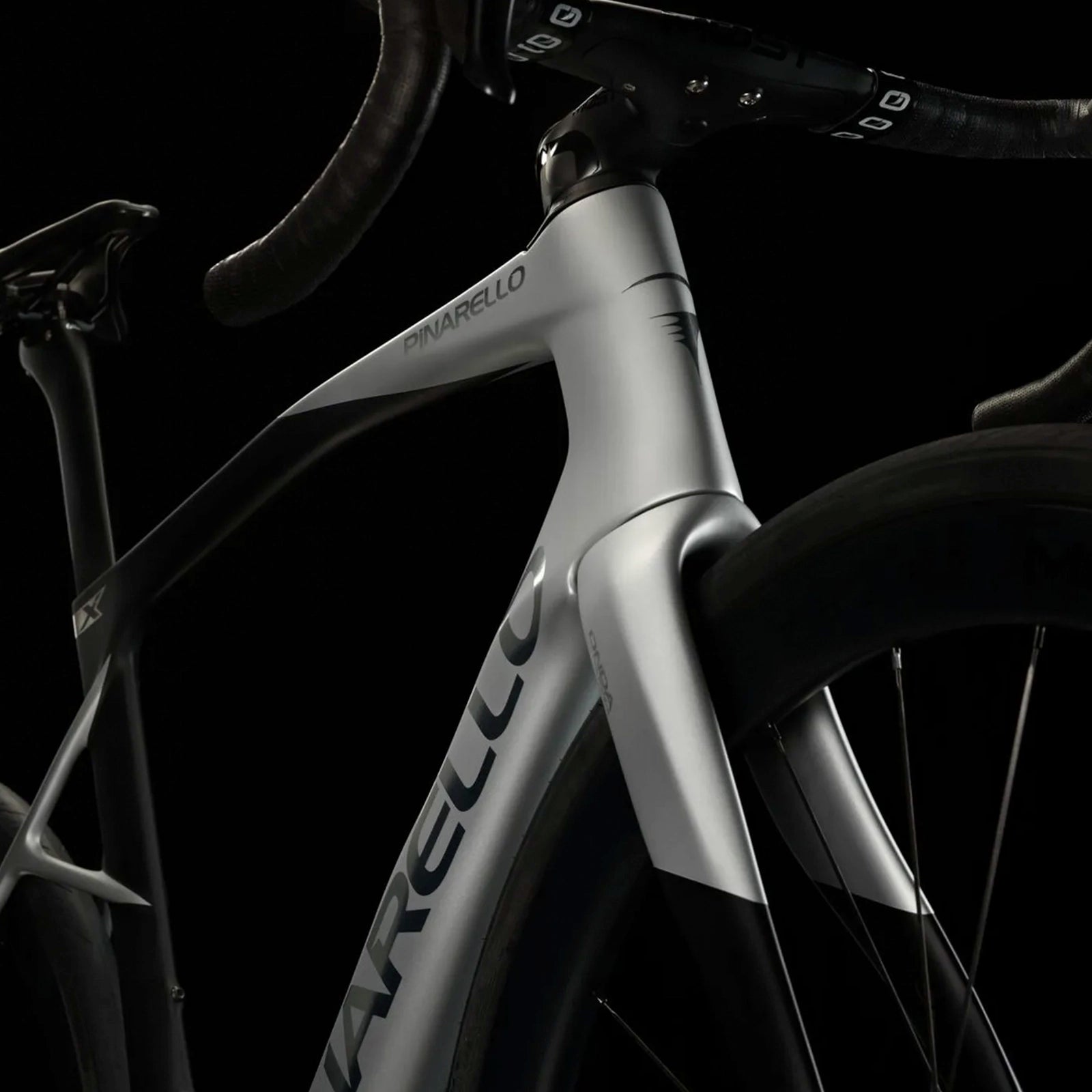 Pinarello X7 Ultegra Di2 – Saturn Silver (2026)