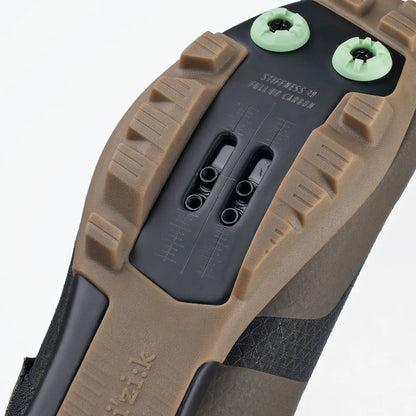 Fizik Vento Ferox Carbon — Mud/Grape