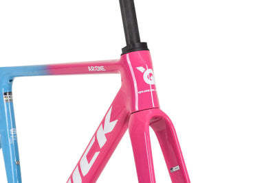 AR:ONE CUSTOM COLOR