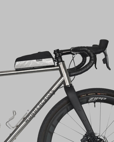 Skingrowsback Hot Dog Racing Bolt On Top Tube Bag